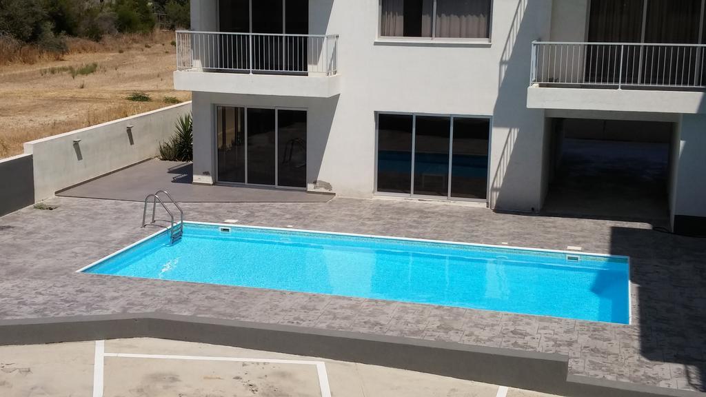 Palms Resort Apartments Alethriko Cameră foto